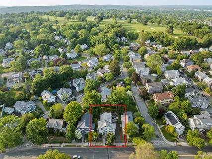 $929,000 | 324 Mt Auburn Street, Unit 2, Watertown, MA 02472