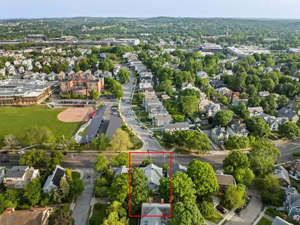 $929,000 | 324 Mt Auburn Street, Unit 2, Watertown, MA 02472