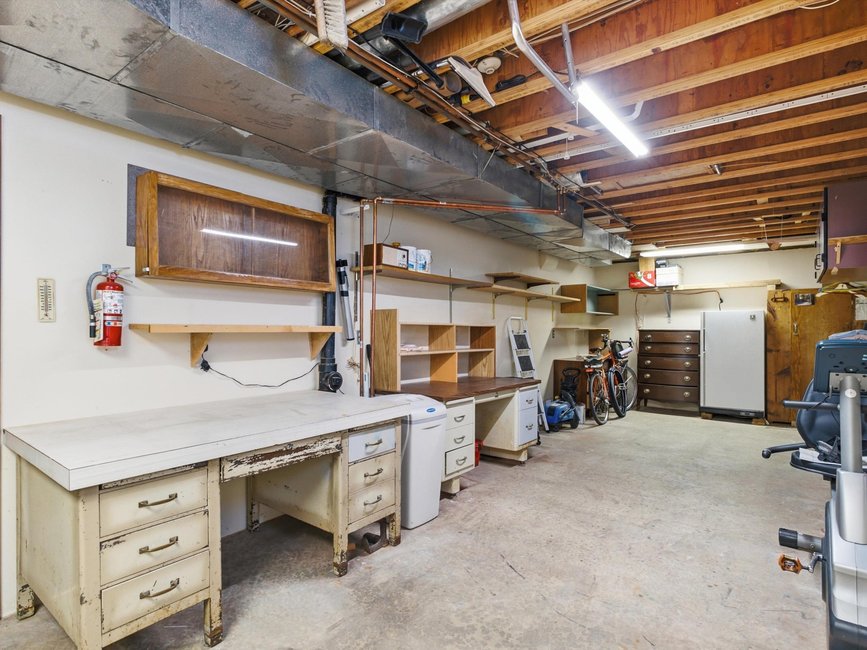 2702 Wilson Street Two Rivers, WI 54241 - Photo 23 of 43 38-DSC01179