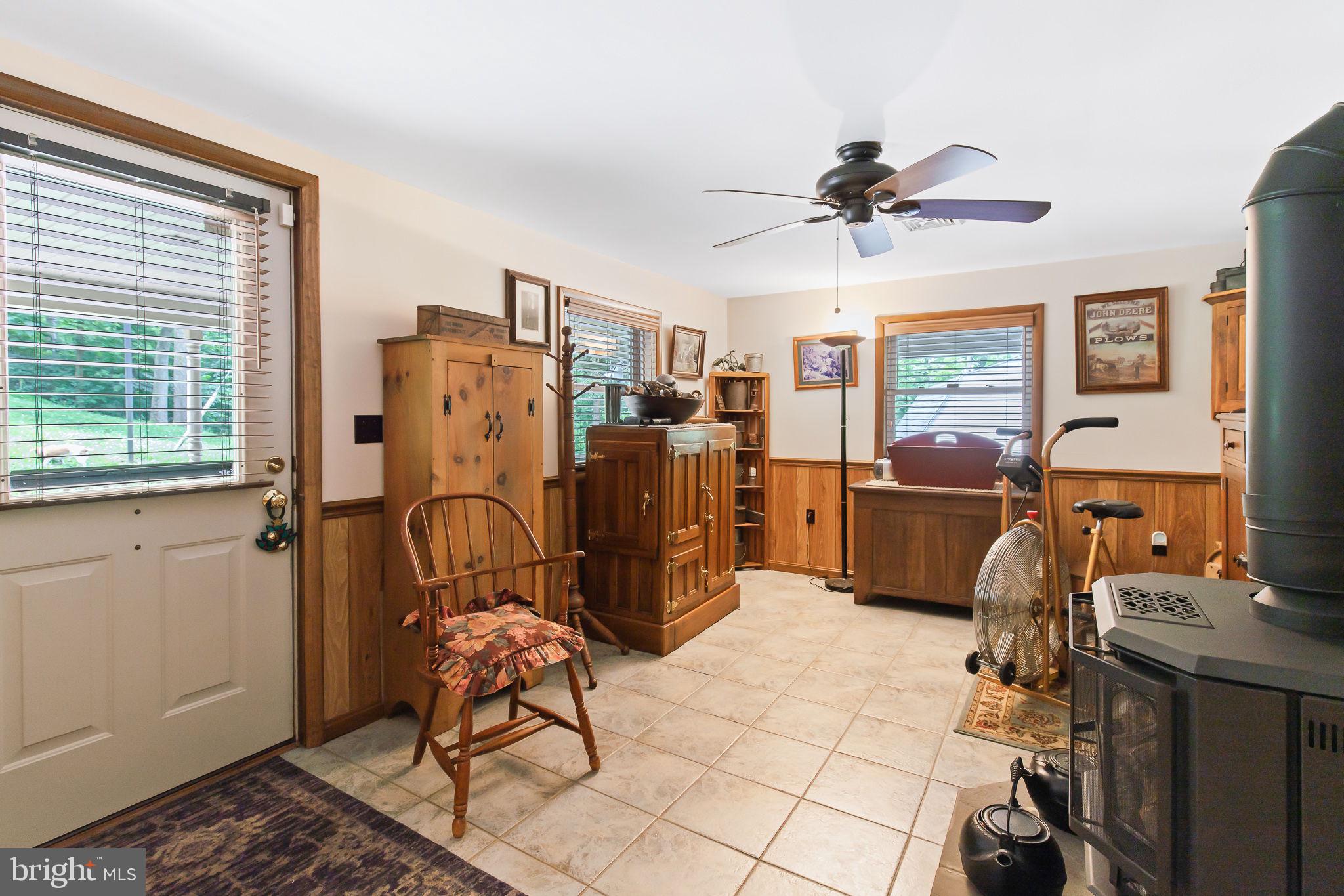 228 Brenneman Road Lancaster, PA 17603 - Photo 16 of 47 Gallery Image 16