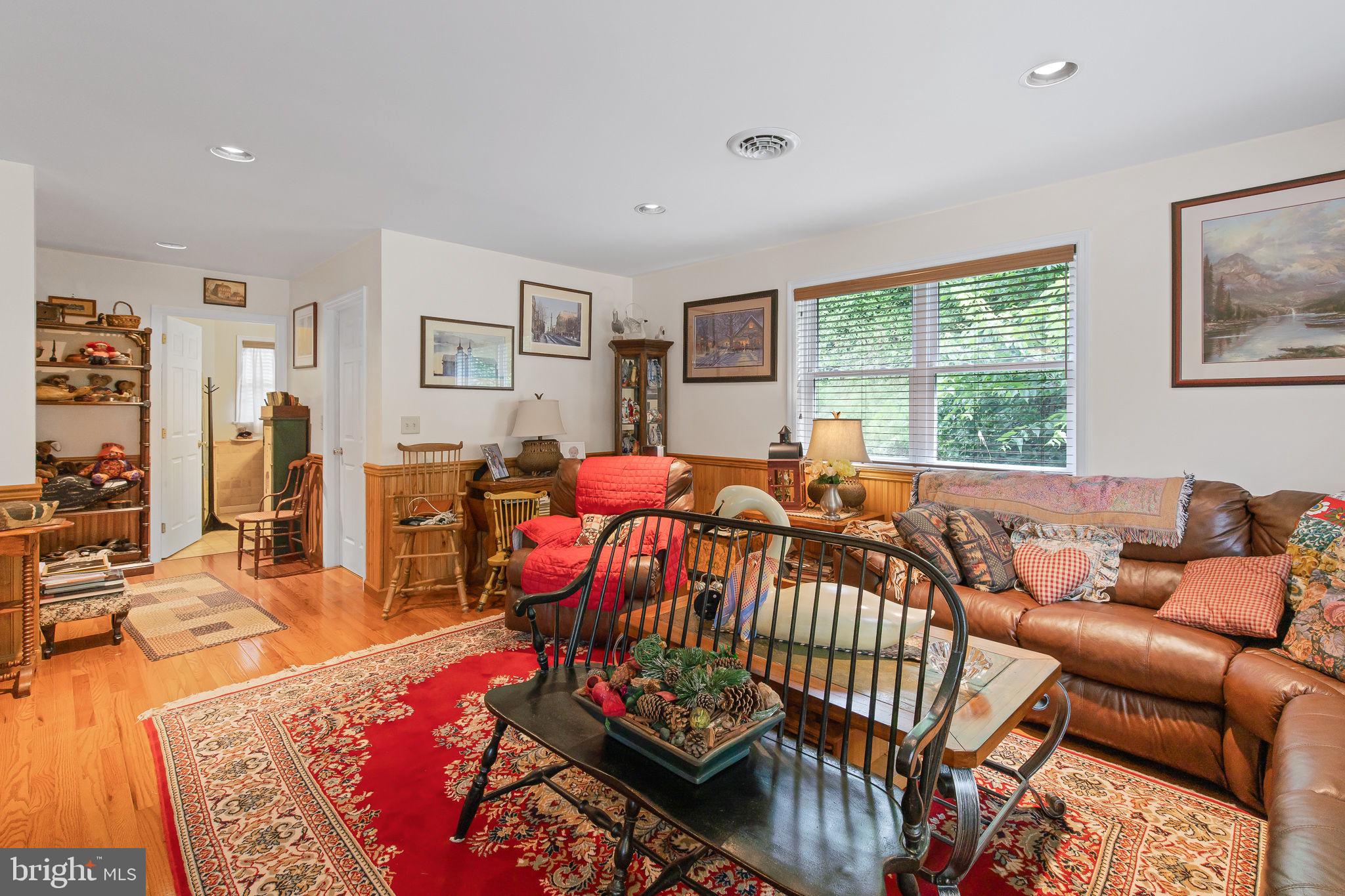 228 Brenneman Road Lancaster, PA 17603 - Photo 19 of 47 Gallery Image 19