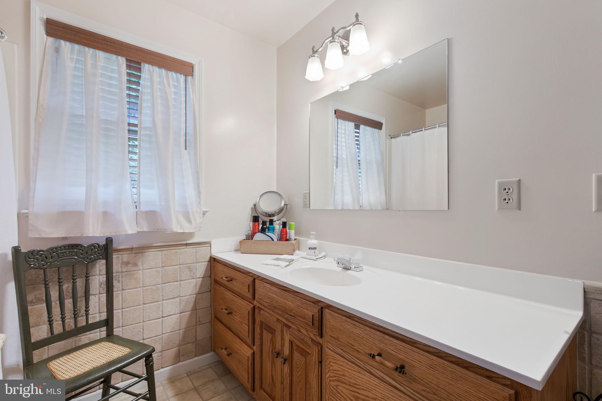 228 Brenneman Road Lancaster, PA 17603 - Photo 33 of 47 Gallery Image 33