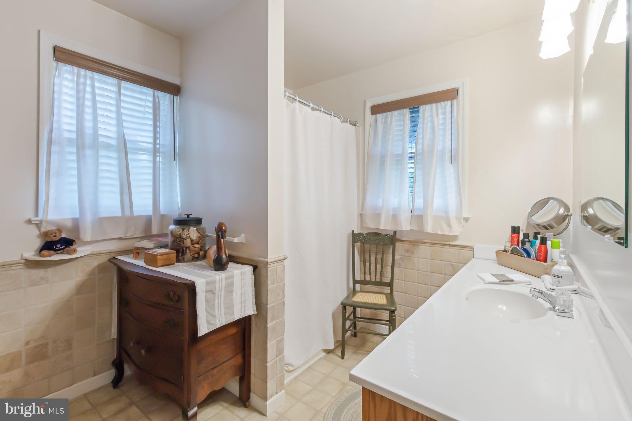 228 Brenneman Road Lancaster, PA 17603 - Photo 34 of 47 Gallery Image 34