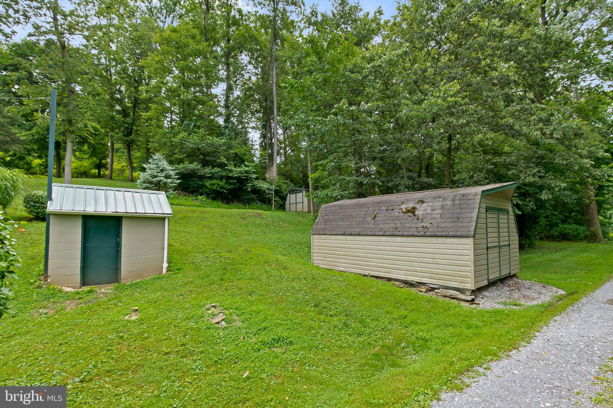 228 Brenneman Road Lancaster, PA 17603 - Photo 41 of 47 Gallery Image 41