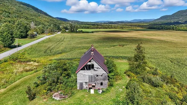 $525,000 | 2845 Bristol Road, Monkton, VT 05443