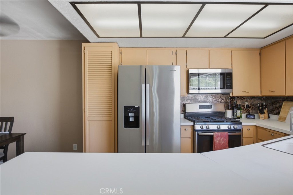 44603 La Paz Road Temecula, CA 92592 - Photo 16 of 31 Gallery Image 16