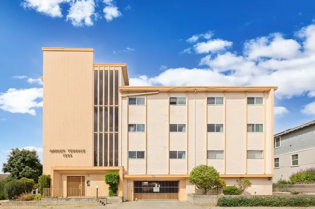 $325,000 | 1599 Hays Street, Unit 306, San Leandro, CA 94577