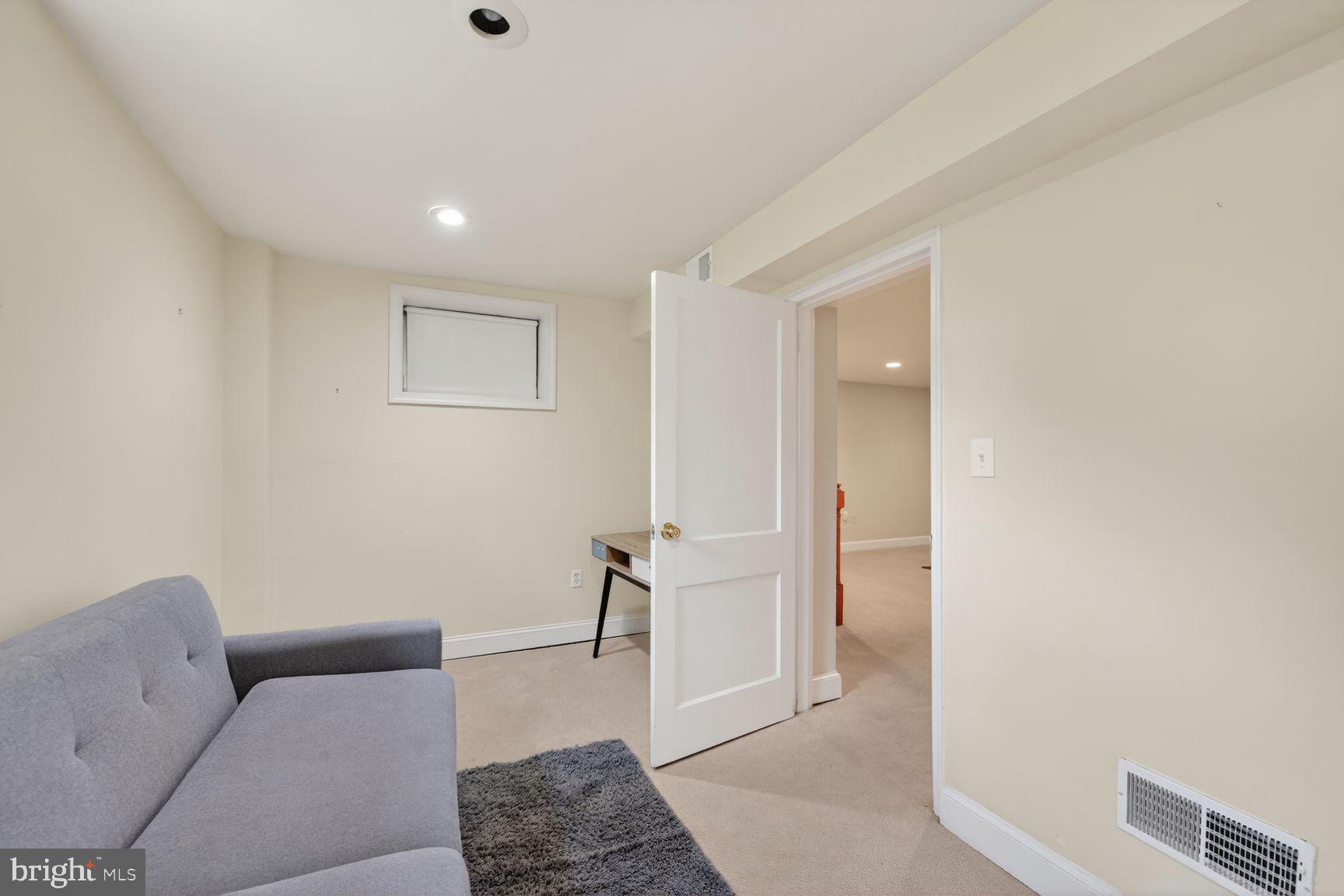 5105 34th Street Northwest Washington, DC 20008 - Photo 15 of 26