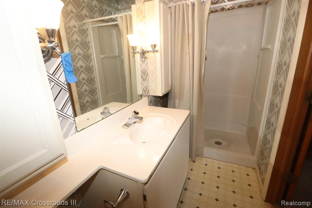 14045 Elwell Road Belleville, MI 48111 - Photo 15 of 23