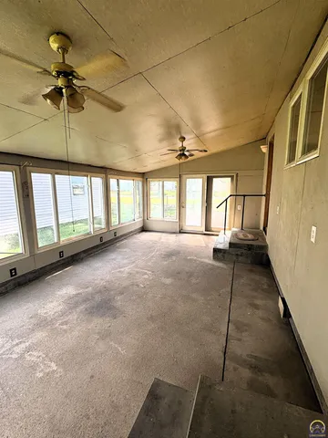 $220,000 | 817 Wilson Street, Burlington, KS 66839