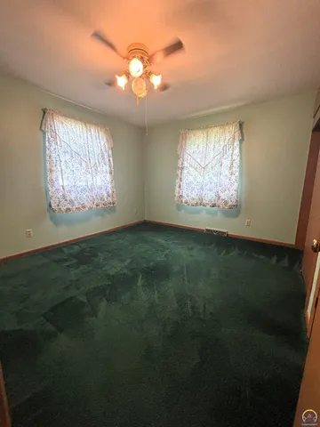 $220,000 | 817 Wilson Street, Burlington, KS 66839