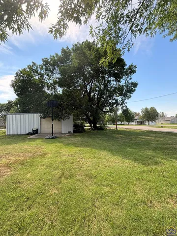 $220,000 | 817 Wilson Street, Burlington, KS 66839