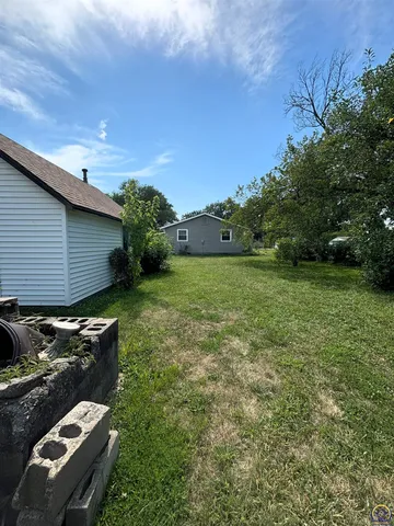 $220,000 | 817 Wilson Street, Burlington, KS 66839