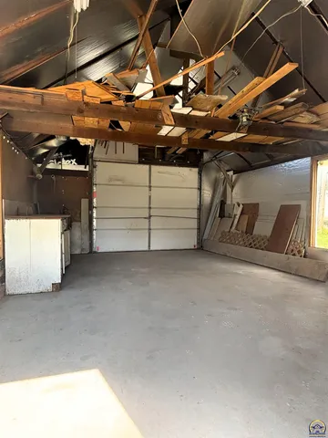 $220,000 | 817 Wilson Street, Burlington, KS 66839