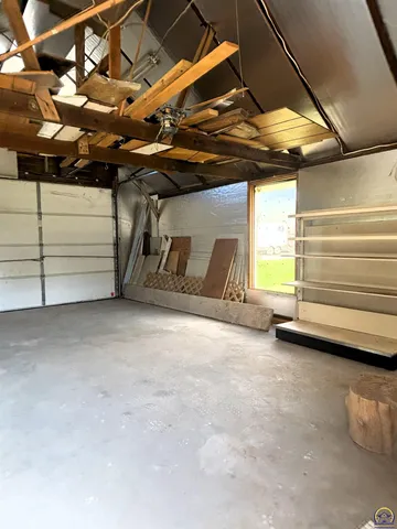 $220,000 | 817 Wilson Street, Burlington, KS 66839