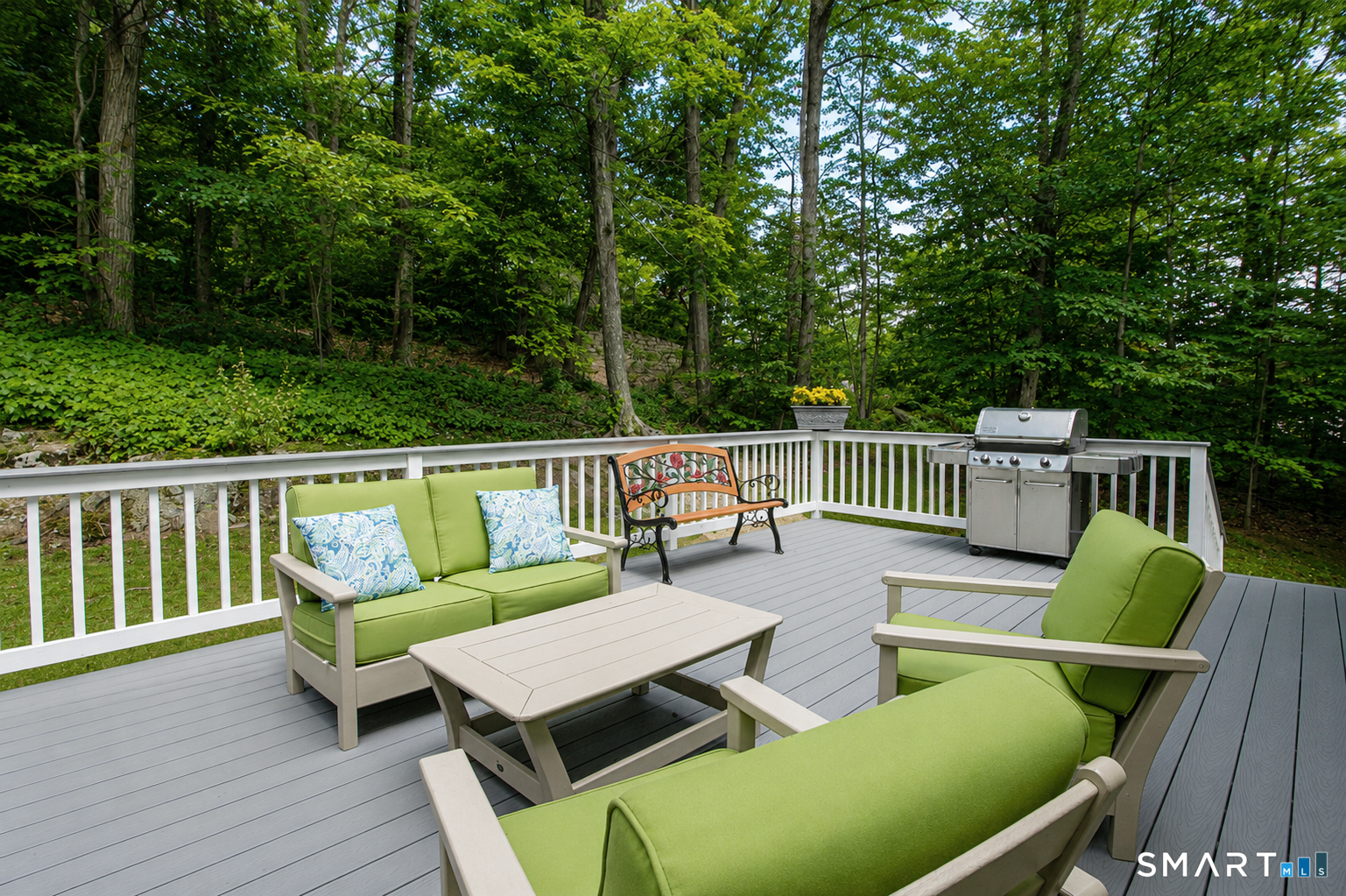 26 Rushleigh Road West Hartford, CT 06117 - Photo 34 of 40