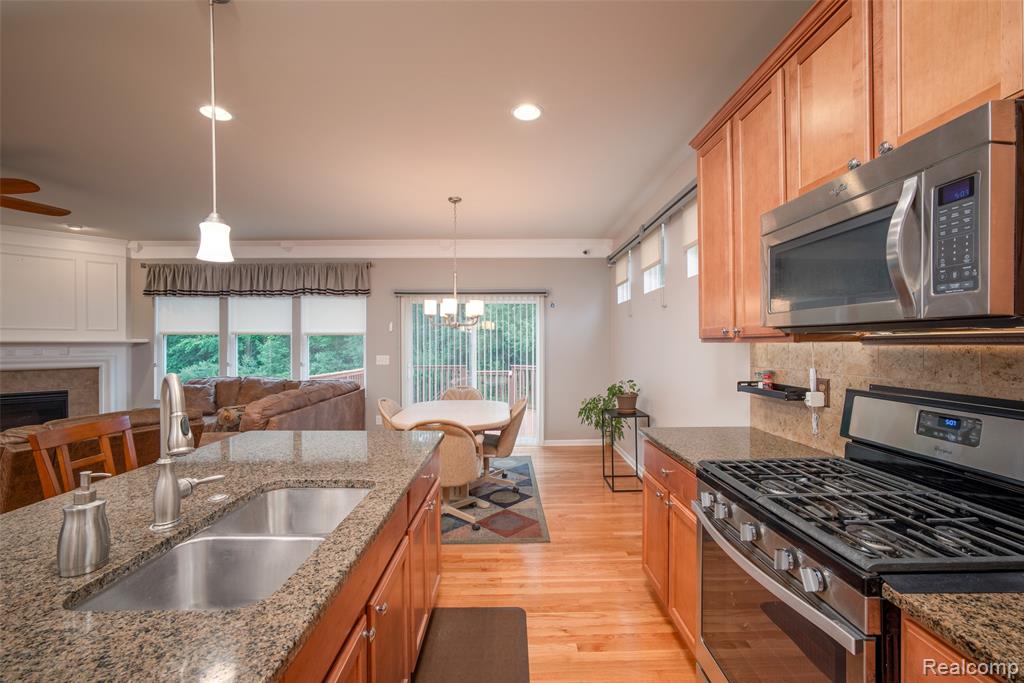 292 Bryce Court Howell, MI 48843 - Photo 21 of 34