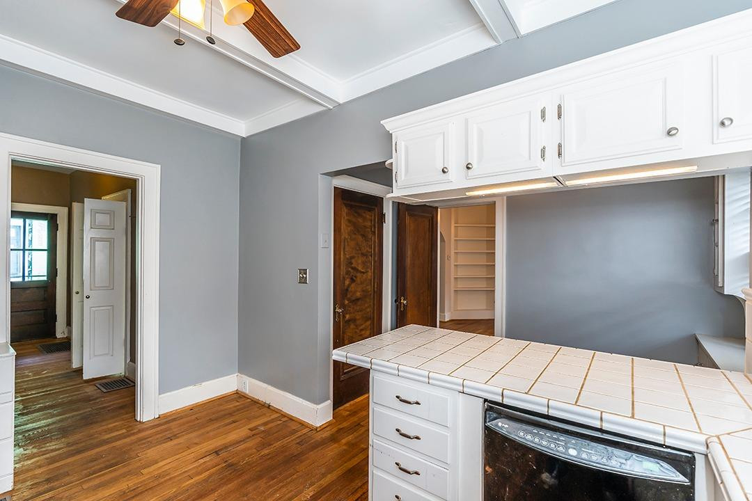 1360 Fontaine Road Lexington, KY 40502 - Photo 14 of 31 Photo 14