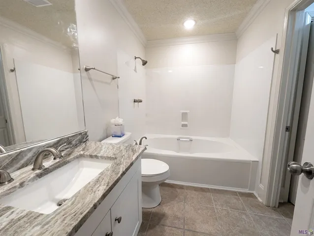 $1,245 | 11011 Cal Road, Unit 102, Baton Rouge, LA 70809