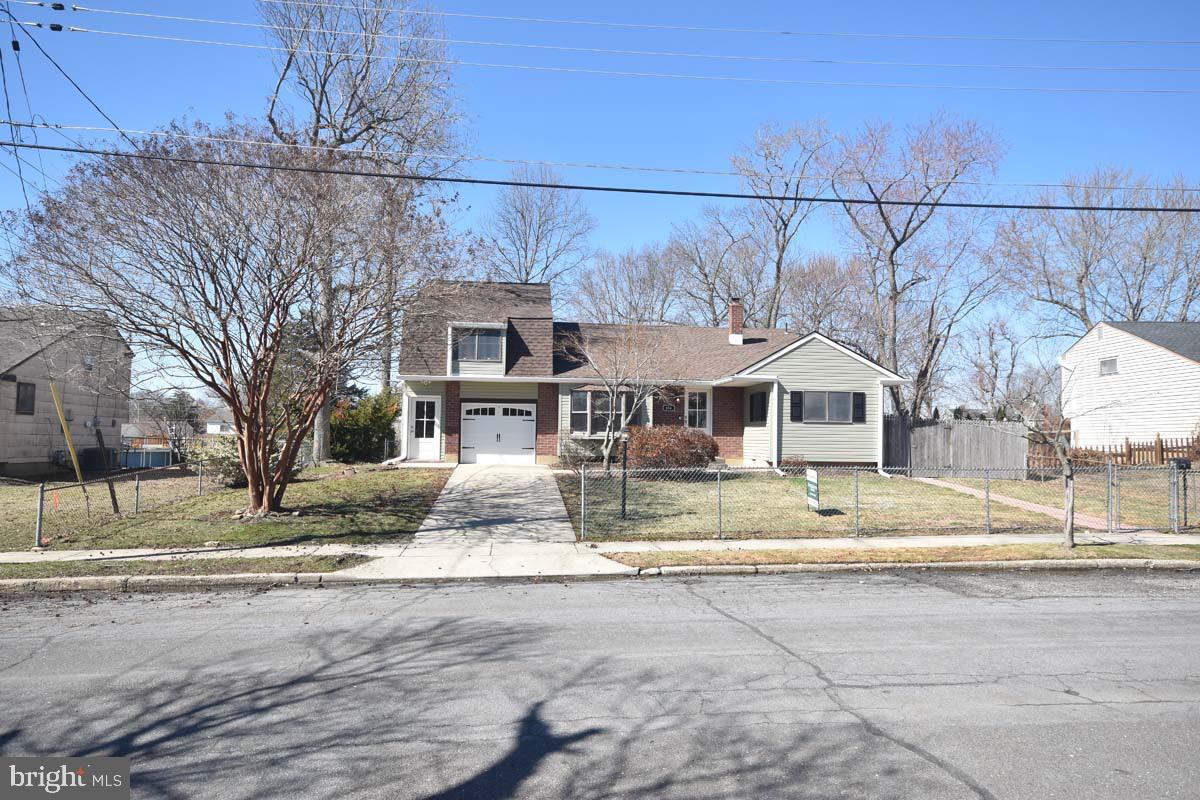 654 Helena Avenue Mantua, NJ 08051 - Photo 2 of 42 Charming home with inviting curb appeal.