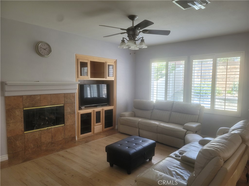 11420 Williams Ridge Drive Rancho Cucamonga, CA 91701 - Photo 9 of 44