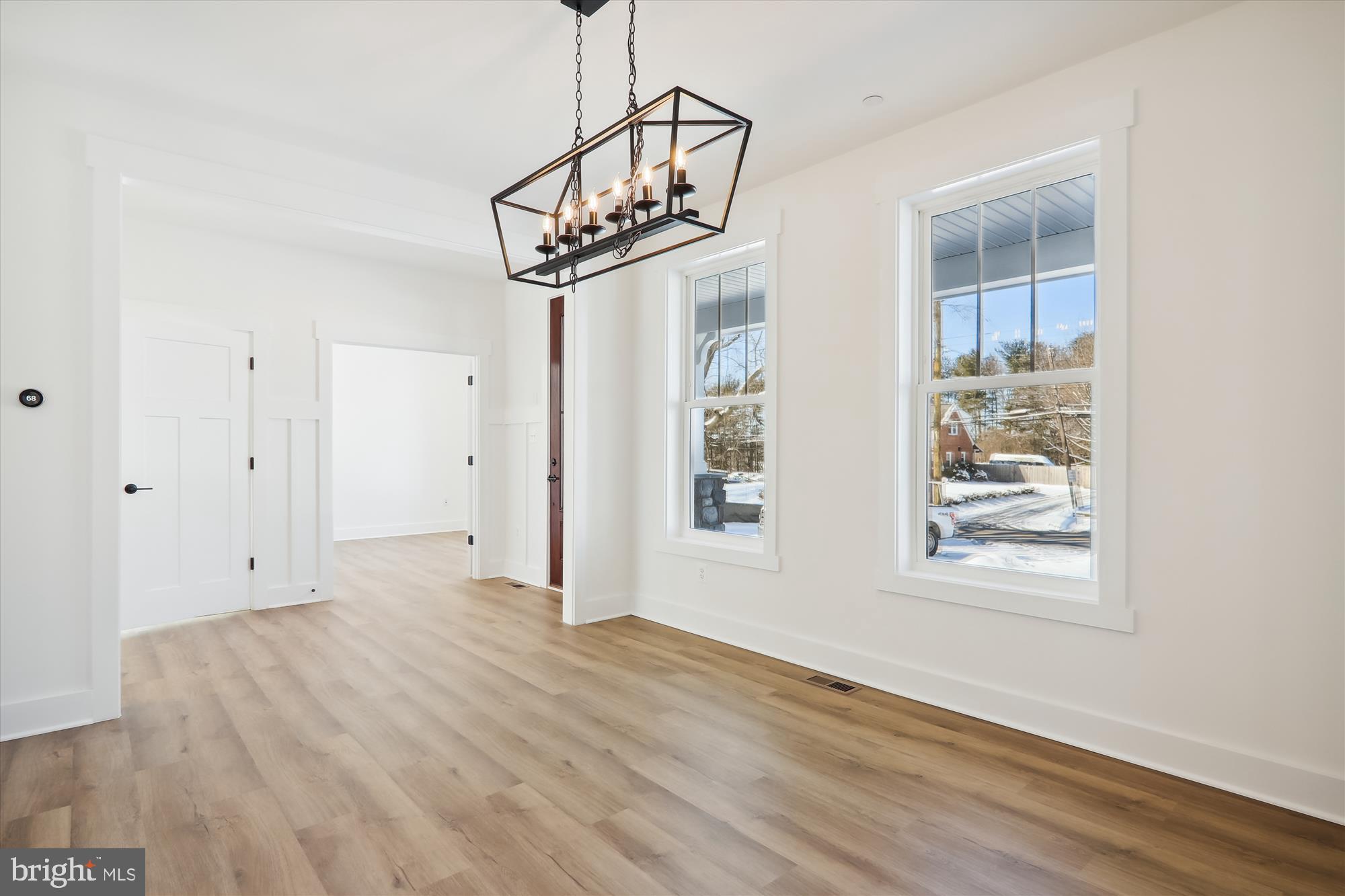 14116 Seneca Road Gaithersburg, MD 20878 - Photo 11 of 59 Dining Room