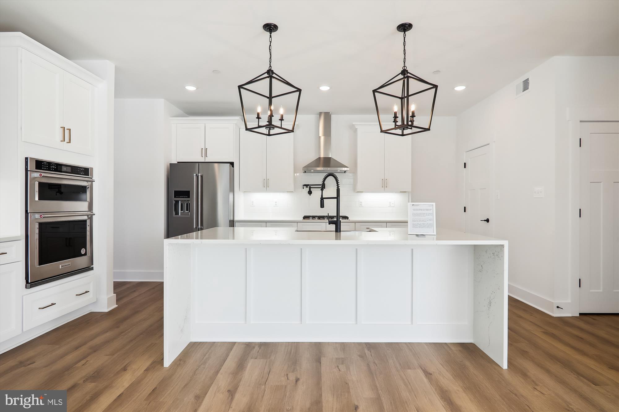 14116 Seneca Road Gaithersburg, MD 20878 - Photo 16 of 59 Kitchen
