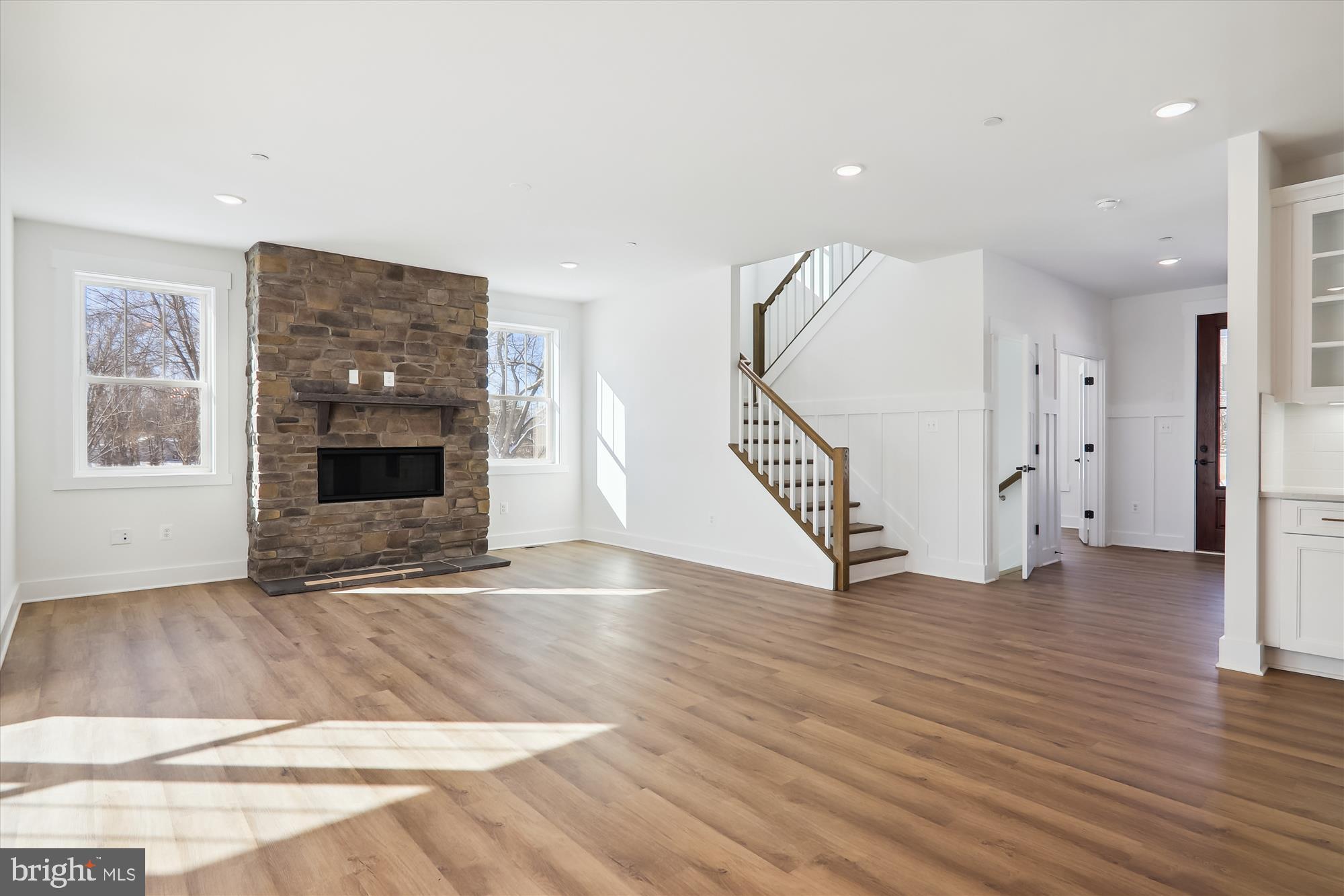 14116 Seneca Road Gaithersburg, MD 20878 - Photo 23 of 59 FamilyRoom