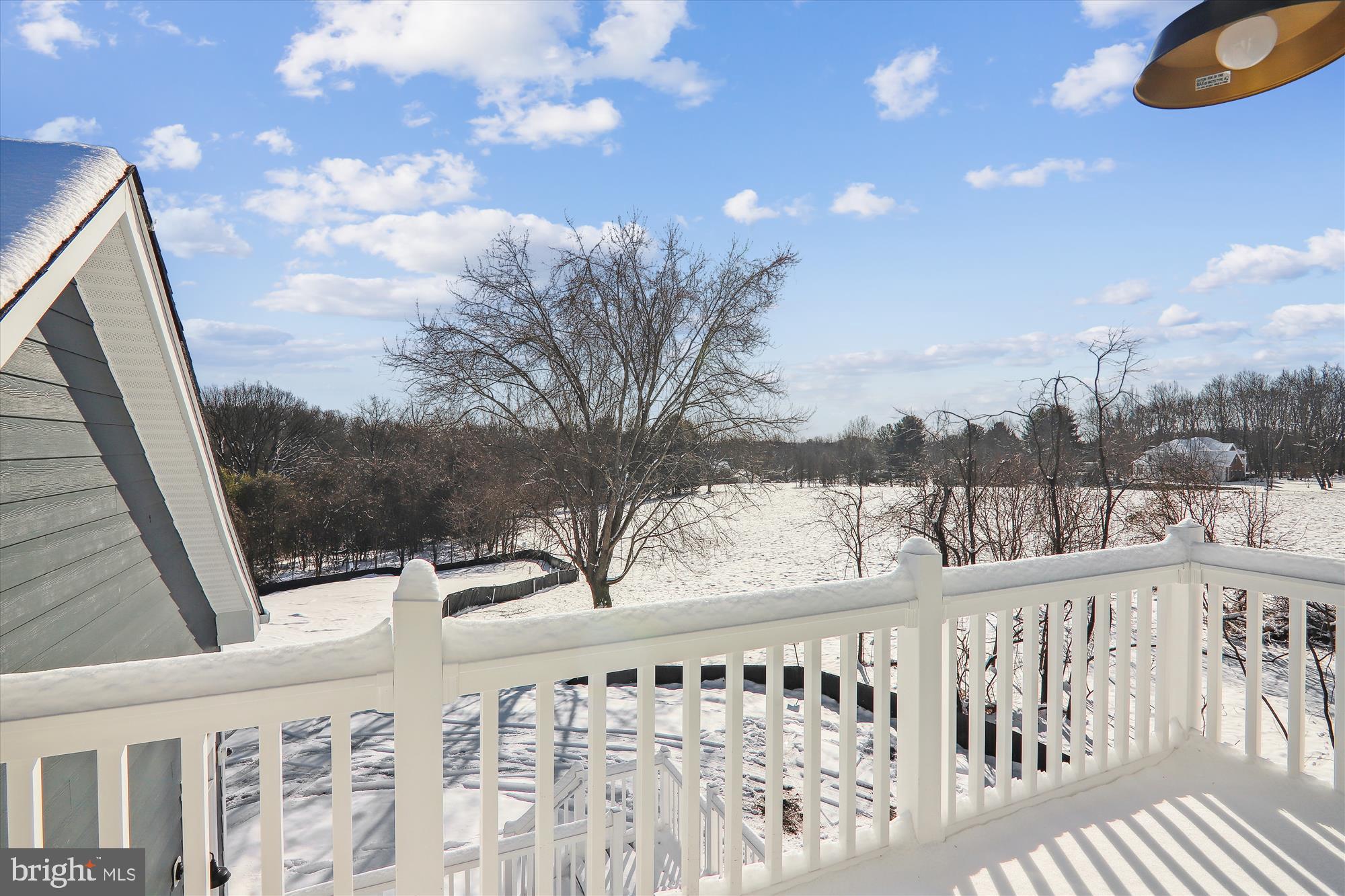 14116 Seneca Road Gaithersburg, MD 20878 - Photo 38 of 59 Balcony