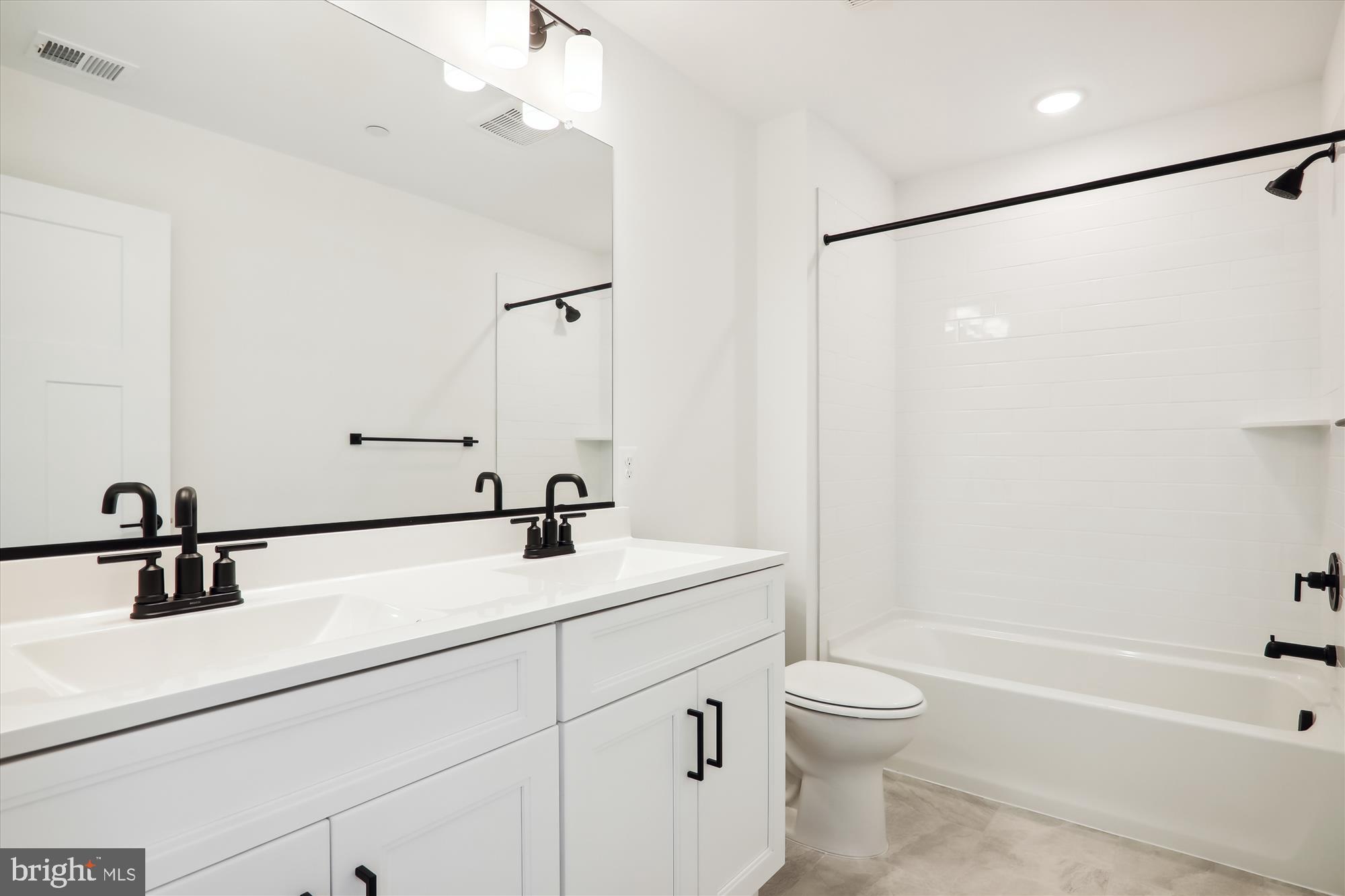 14116 Seneca Road Gaithersburg, MD 20878 - Photo 48 of 59 Bath