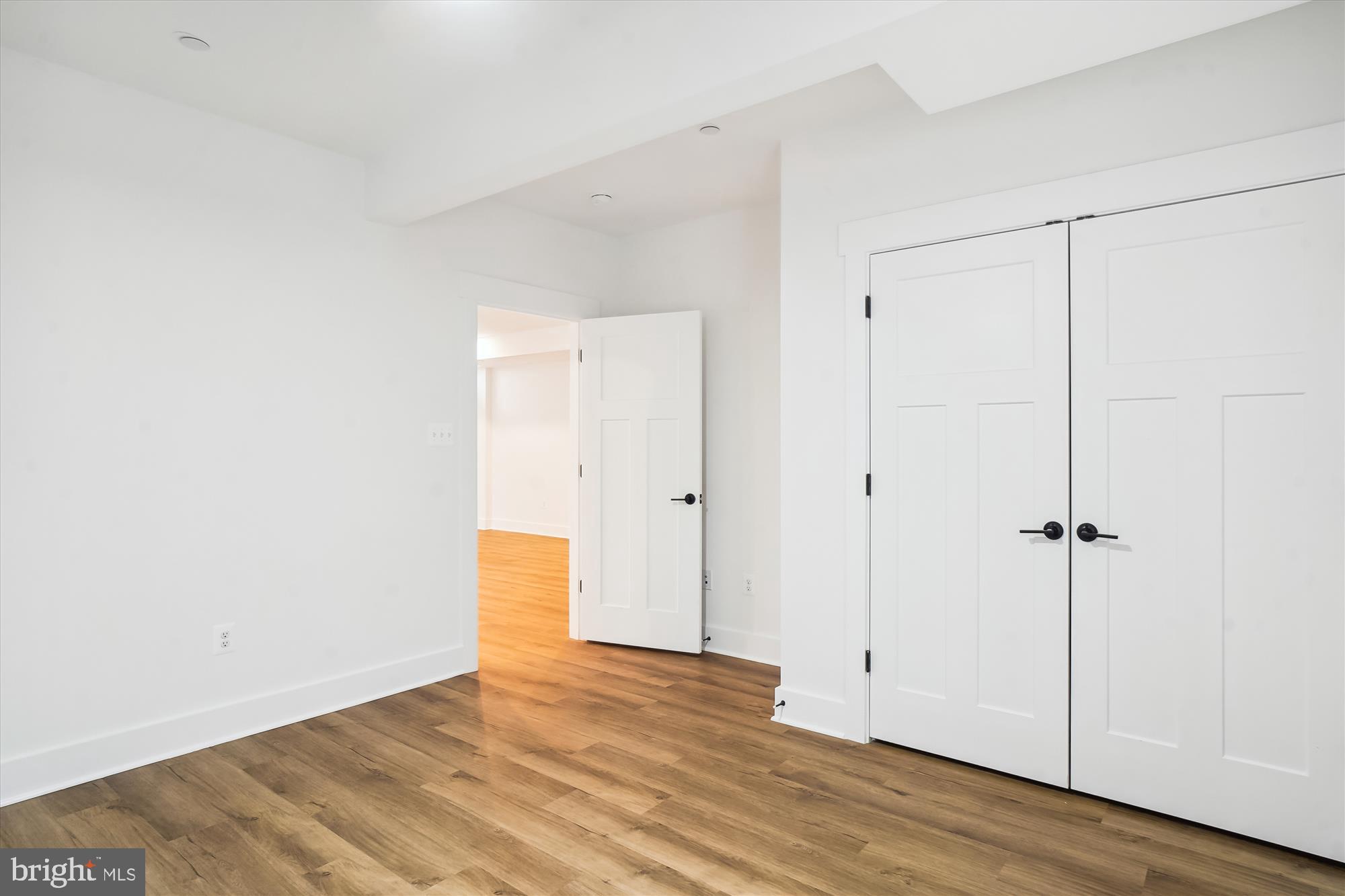 14116 Seneca Road Gaithersburg, MD 20878 - Photo 57 of 59 Bedroom