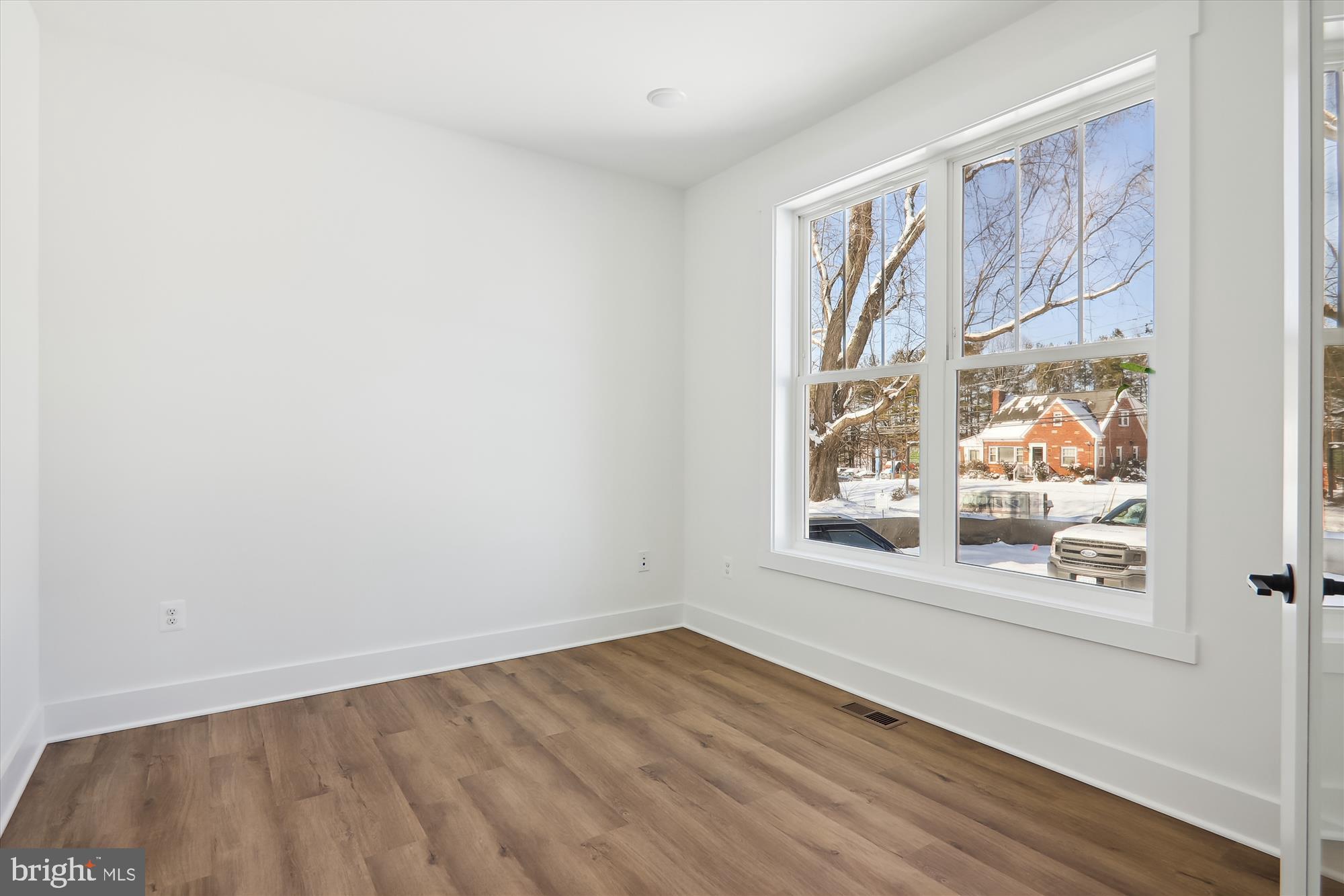 14116 Seneca Road Gaithersburg, MD 20878 - Photo 9 of 59 Office