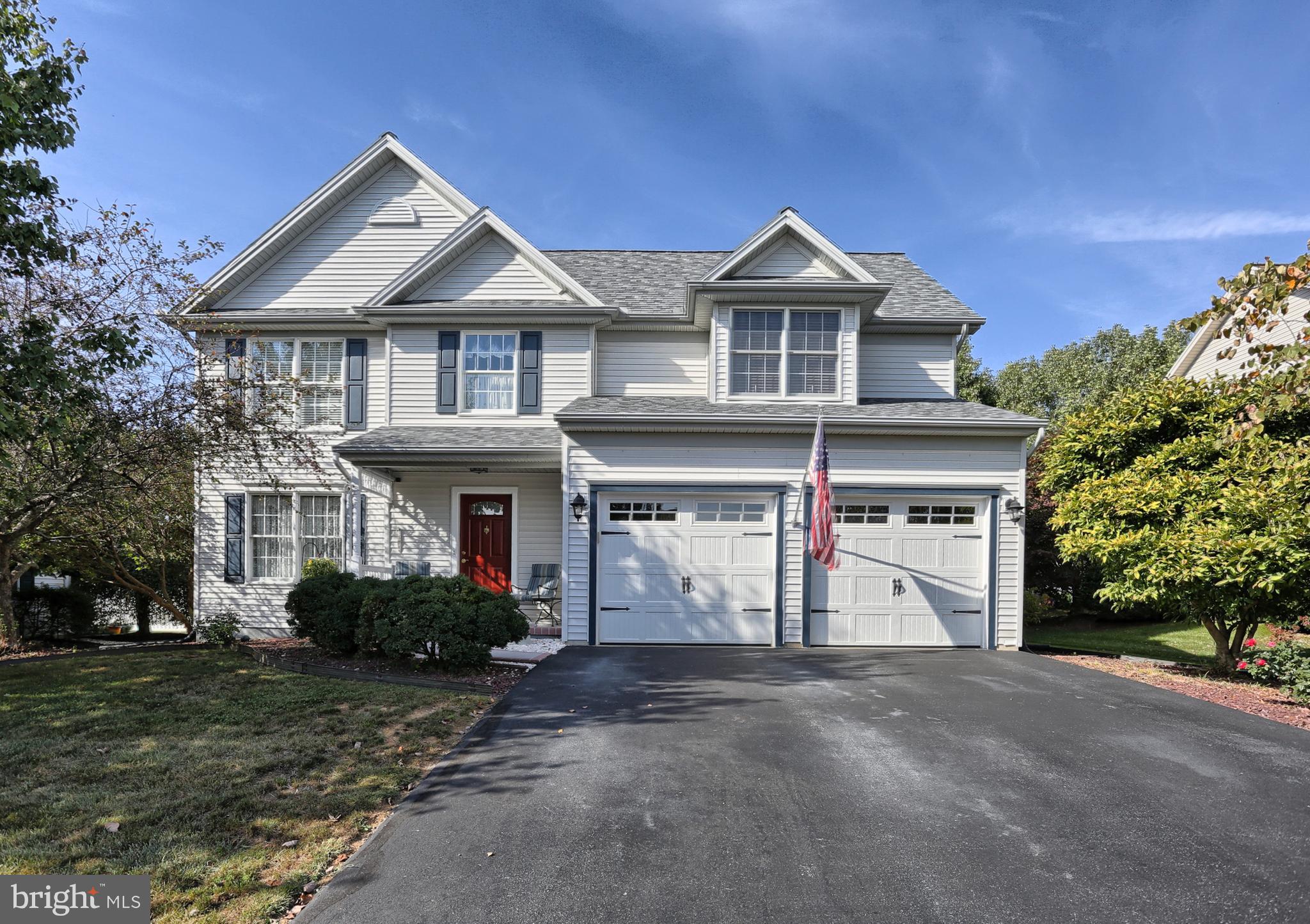 443 Old Farm Road Palmyra, PA 17078 - Photo 1 of 37 Beautiful Setting!