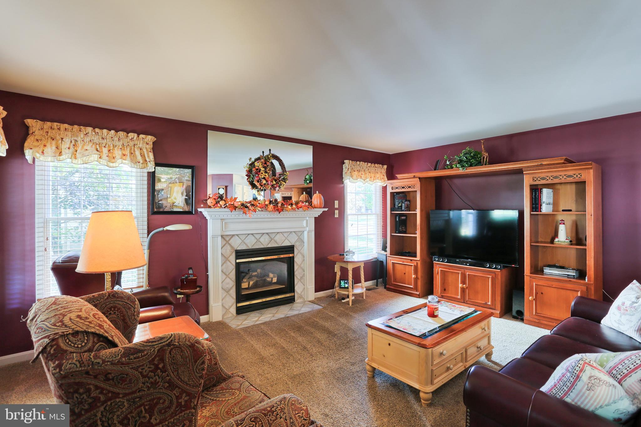443 Old Farm Road Palmyra, PA 17078 - Photo 20 of 37 Family Room