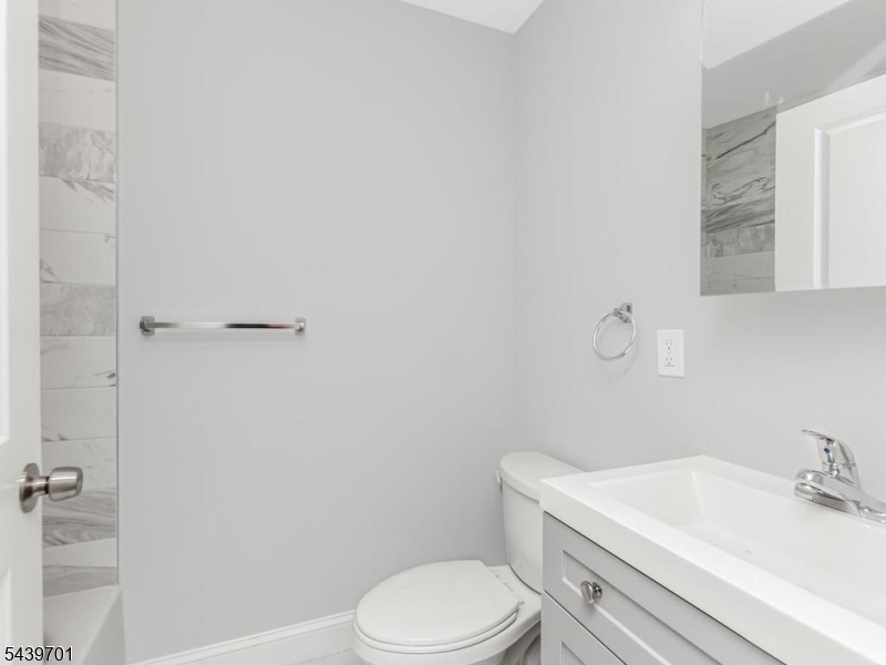 282 West Runyon Street, Unit 1 Newark, NJ 07108 - Photo 12 of 14