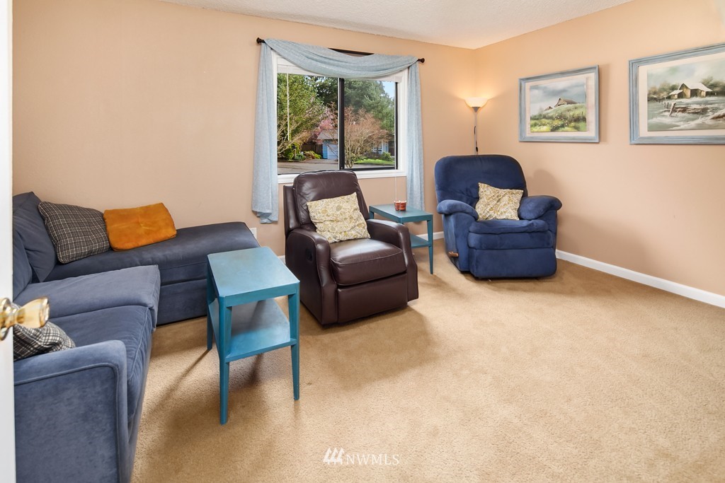 14620 Southeast 140th Street Renton, WA 98059 - Photo 9 of 19