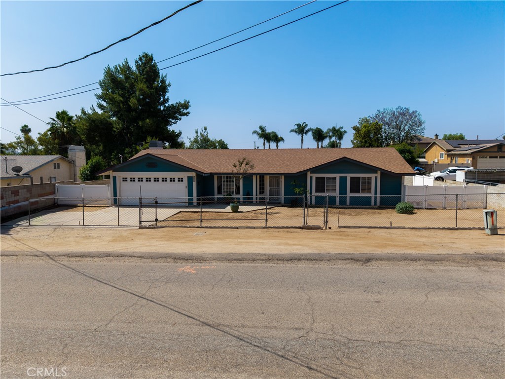 18825 Mariposa Avenue Riverside, CA 92508 - Photo 39 of 55 a front view of a house with a yard