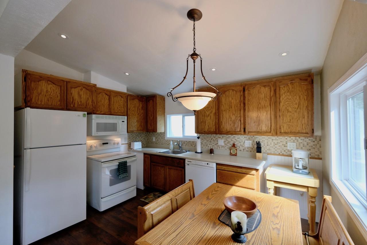 3604 South Old Stage Road Mount Shasta, CA 96067 - Photo 10 of 18 Gallery Image 10