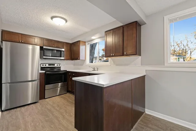 $264,900 | 1076 Sibley Street South, Shakopee, MN 55379