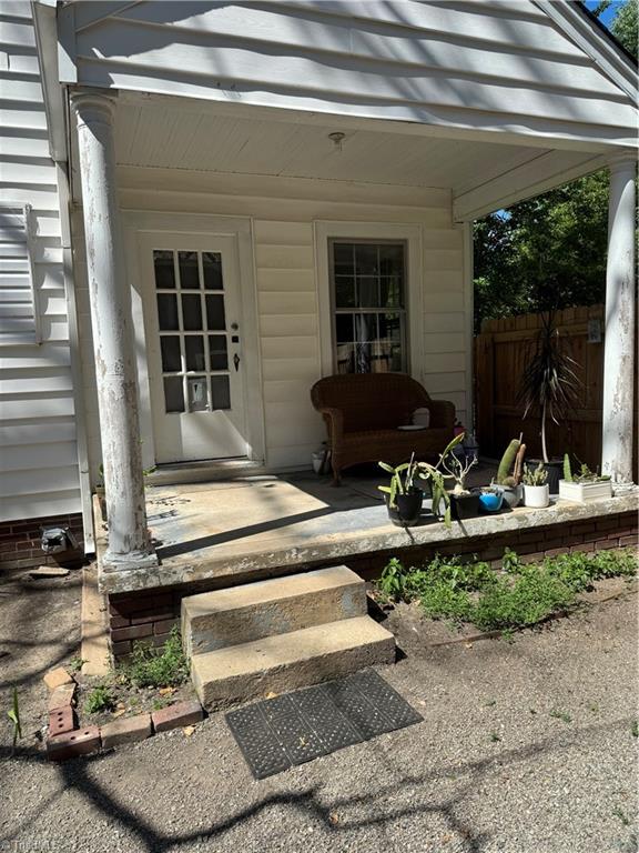 1103 Wayside Street High Point, NC 27260 - Photo 5 of 16