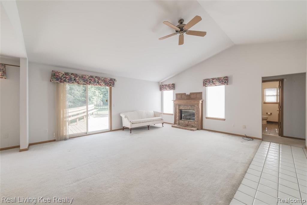 1242 Ruby Avenue Rochester Hills, MI 48309 - Photo 6 of 35