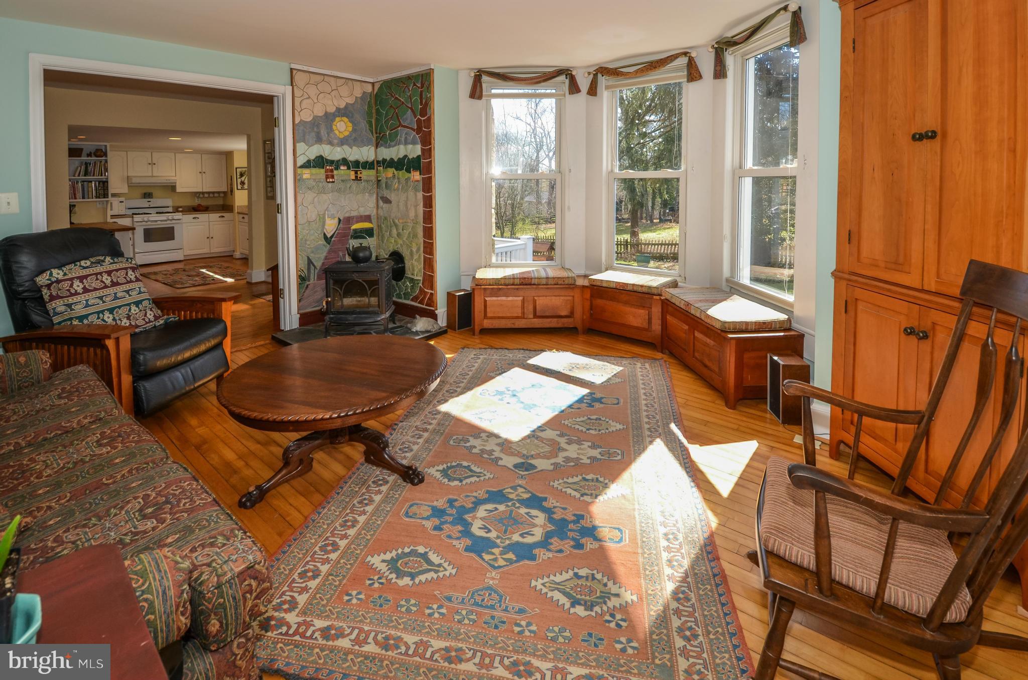 18166 Lincoln Road Purcellville, VA 20132 - Photo 14 of 28 Living Room