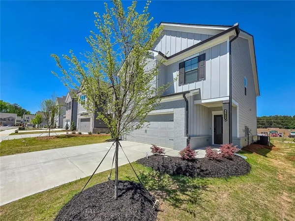 $2,600 | 3517 Iron Hearth Bend, Snellville, GA 30039
