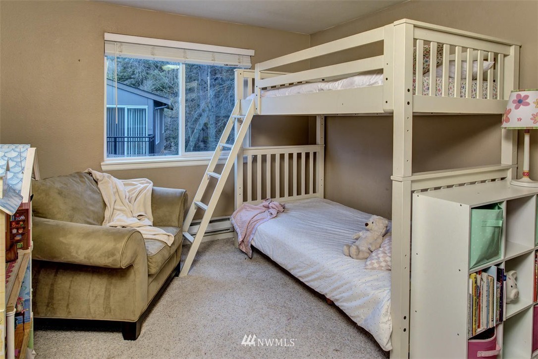 10830 Northeast 148th Lane Bothell, WA 98011 - Photo 14 of 18