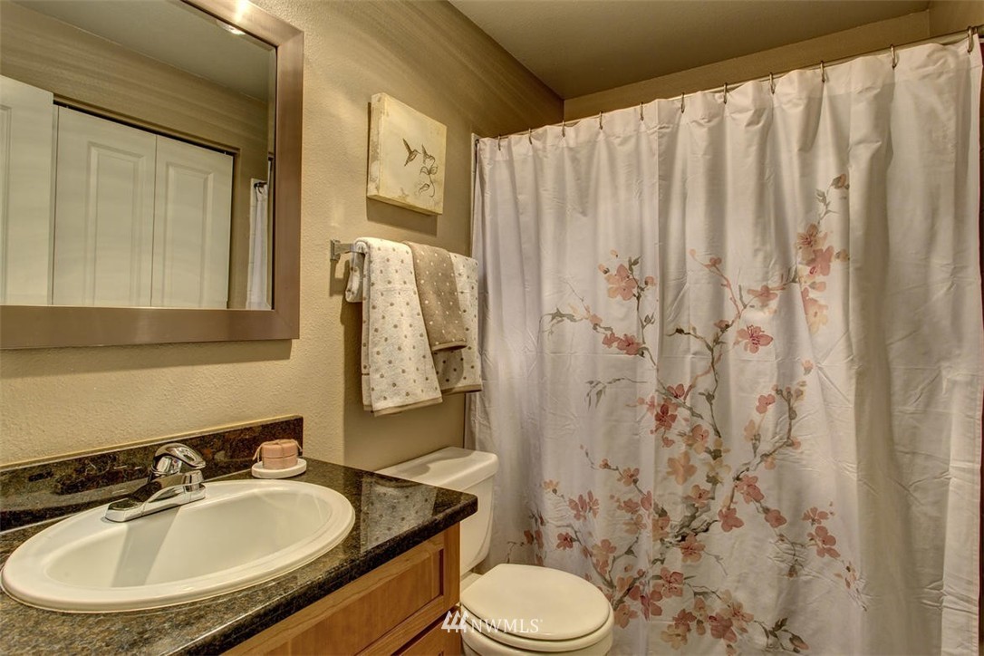 10830 Northeast 148th Lane Bothell, WA 98011 - Photo 15 of 18