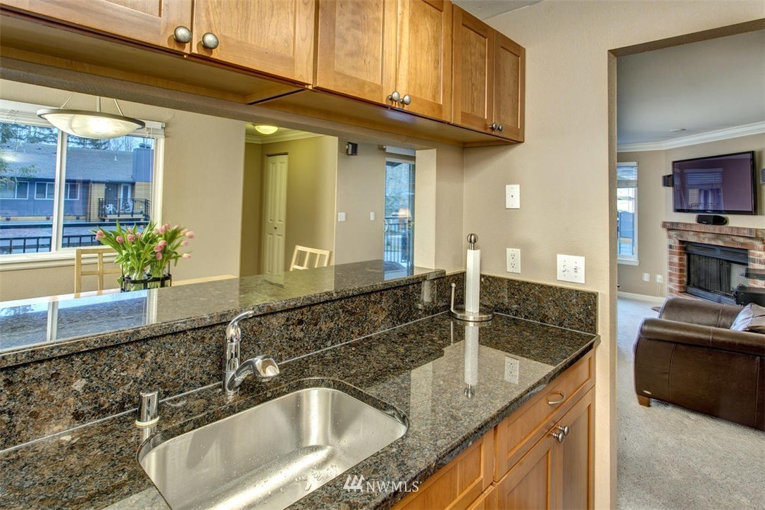 10830 Northeast 148th Lane Bothell, WA 98011 - Photo 5 of 18