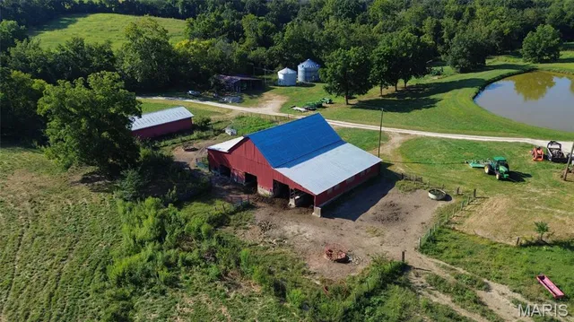 $3,125,000 | 399 Brinker Trail, Washington, MO 63090