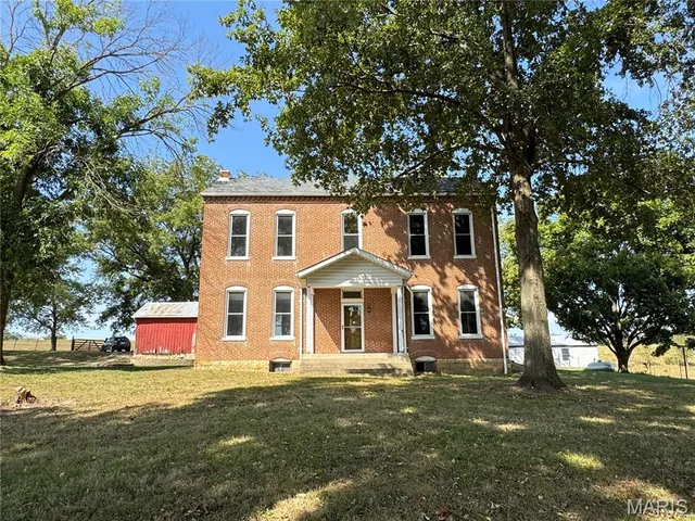 $3,125,000 | 399 Brinker Trail, Washington, MO 63090