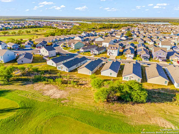 $1,500 | 918 Cook Bend, San Antonio, TX 78221