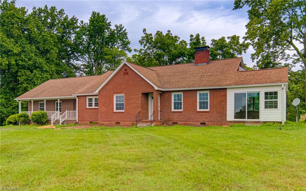 8105 Reynolda Road Tobaccoville, NC 27050 - Photo 1 of 29 Gallery Image 1
